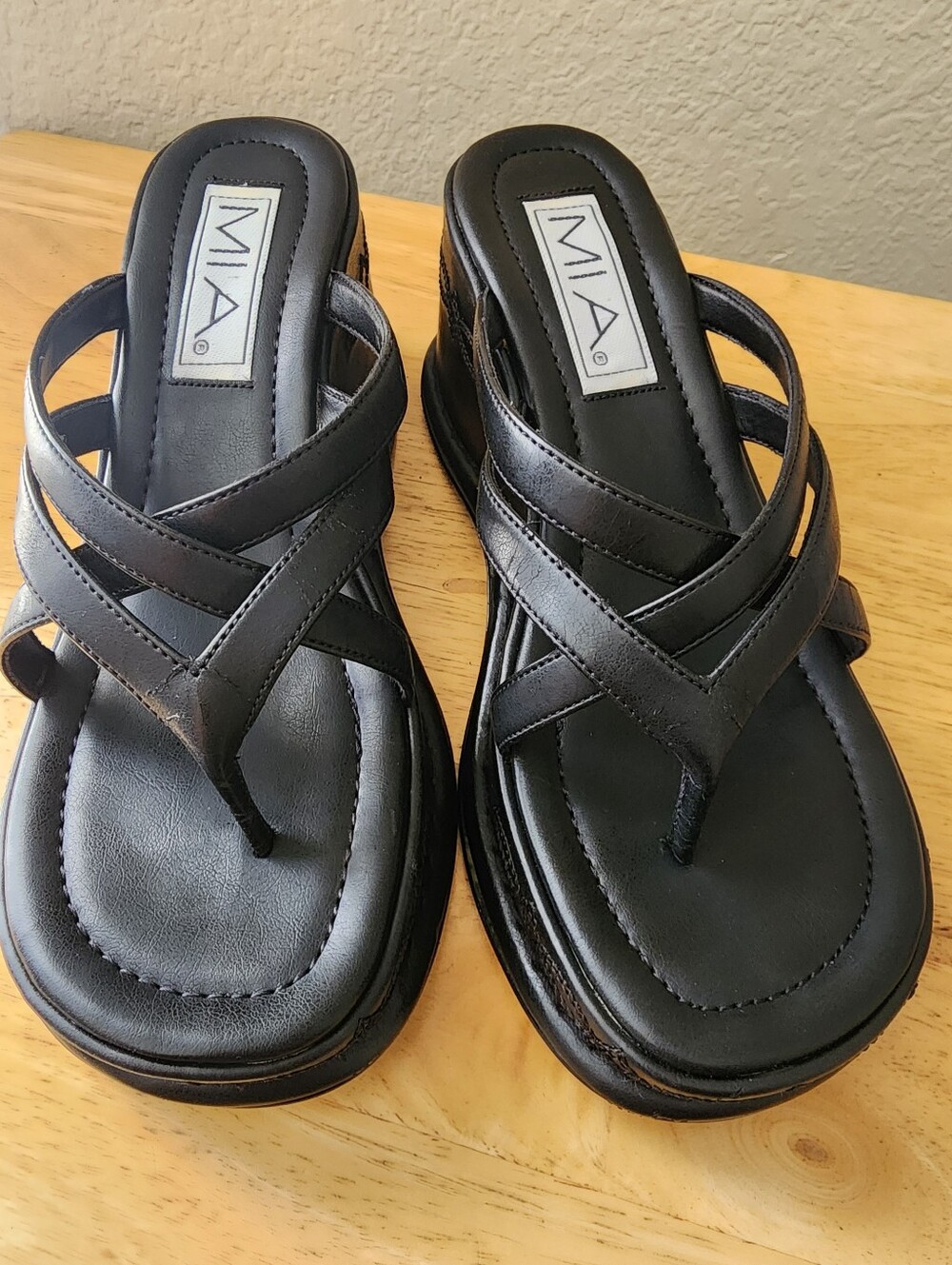 Vintage Y2K MIA Black Platform Thong Sandals Size 7 New In Box - Picture 5 of 5